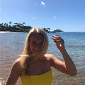 Meet your Posher, Casey